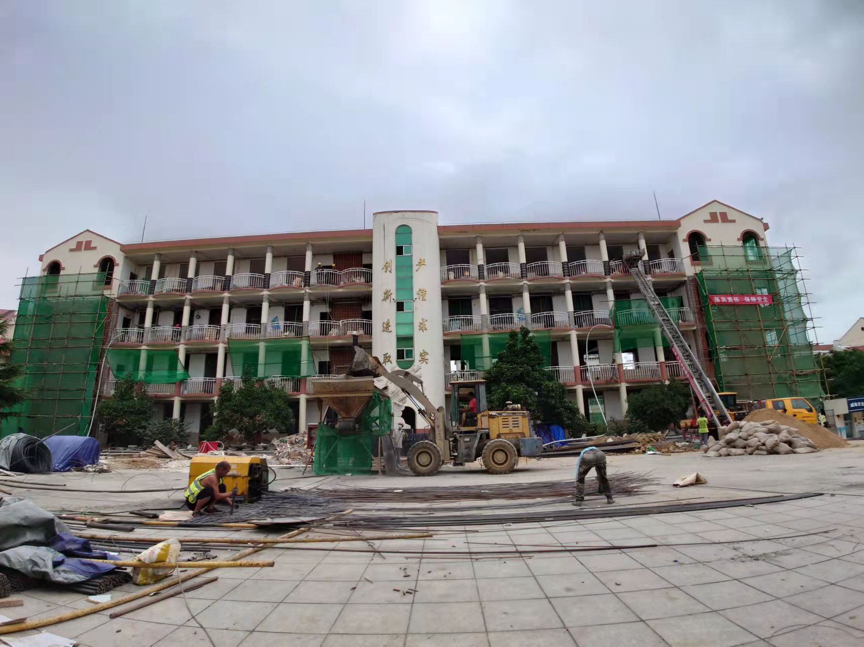 恩阳北竹岛小学改造加固
